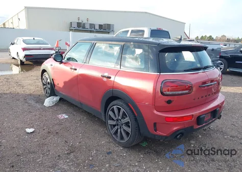 2024 Mini Clubman Cooper S z USA, uszkodzony, nr VIN WMWXJ1C0XR2V49569